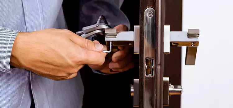 Commercial Door Lock Repair East Lake-Orient Park