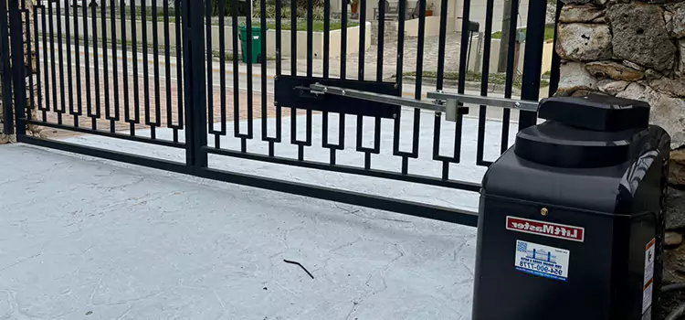 Seamless Installation and Support for Your New Gate in East Lake-Orient Park, FL